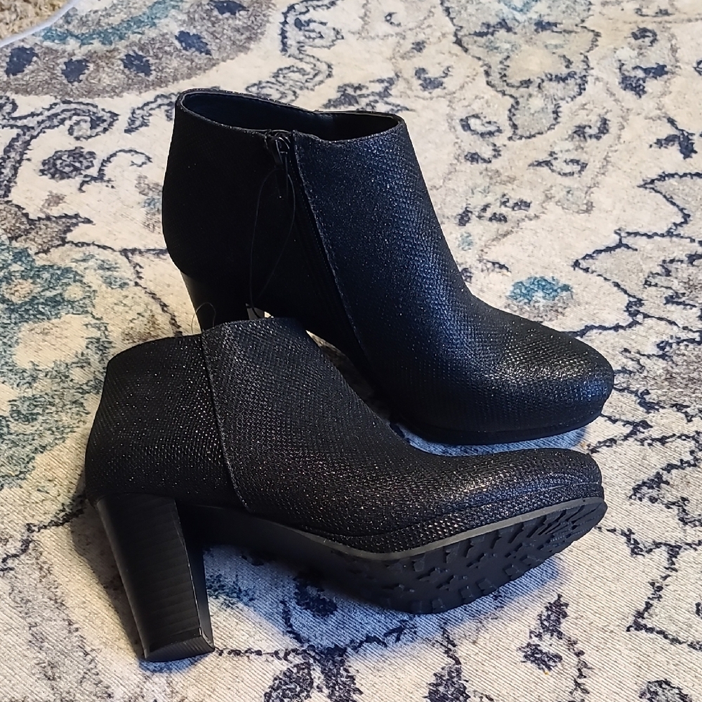 Black Chunky Heel Ankle Booties